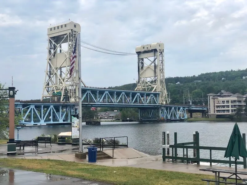 Upper Peninsula Restaurants: Bridge