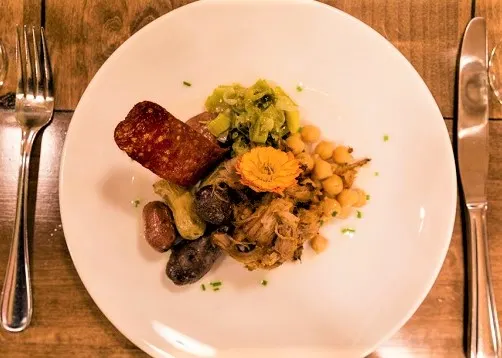 The Best Stowe VT Restaurants: Cliff House Dinner