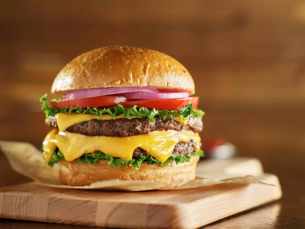 8 Best Tupelo Restaurants: Double Cheeseburger