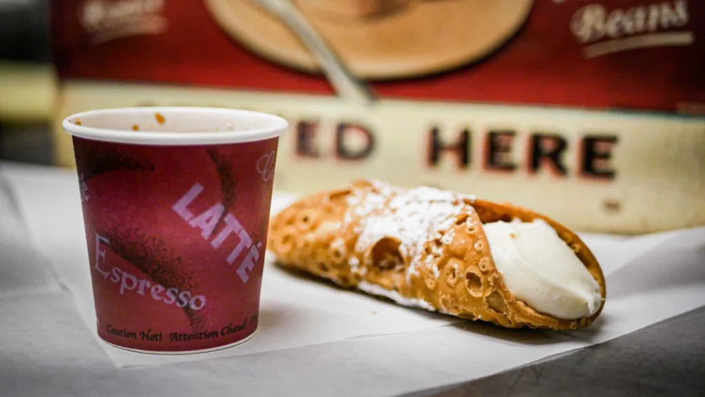 6 Must-Try Restaurants in Indian Rocks: Espresso and Cannoli