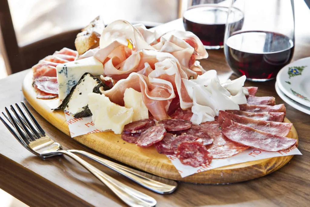 Best Navy Yard Restaurants: Large Battilardo
