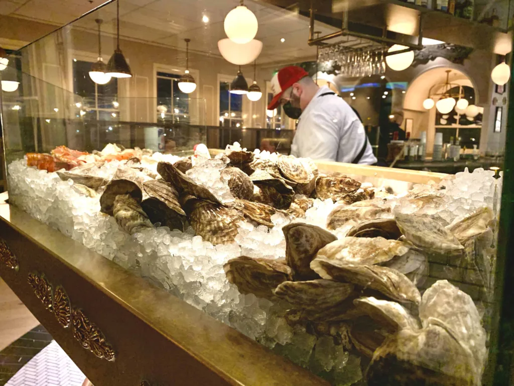 7 Must-Try D.C. Navy Yard Restaurants:
Line Raw Bar