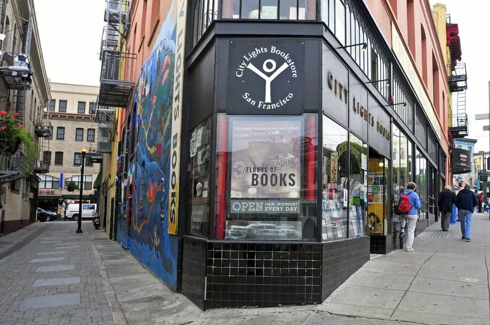 Things To Do In North Beach SF: City Lights Bookstore
