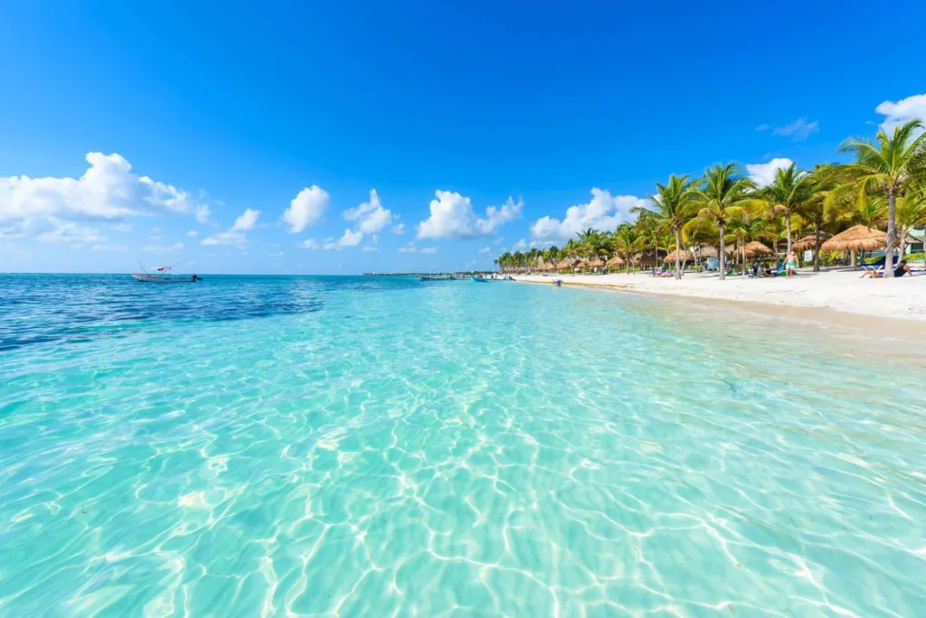 Tulum Yacht Rental: Akumal Beaches