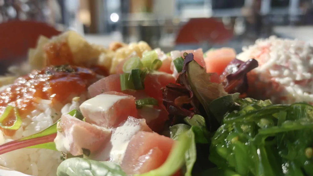 Restaurants In Dublin CA: Ahi Tuna Bowl
