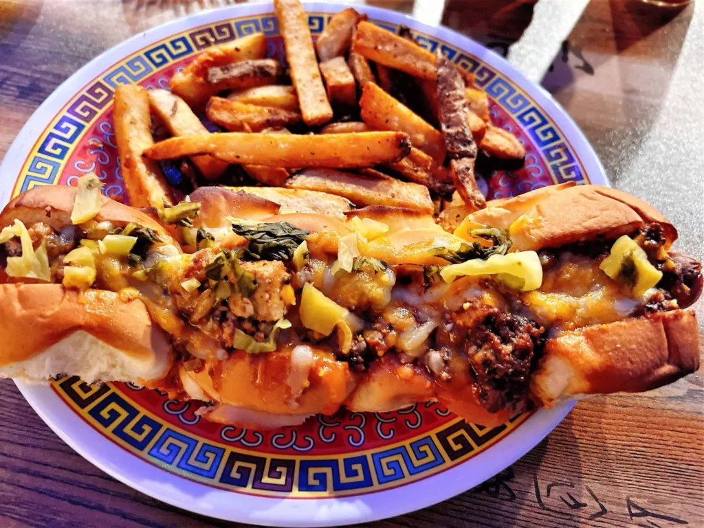 Huntsville Restaurants: Chinese Chili Dawg