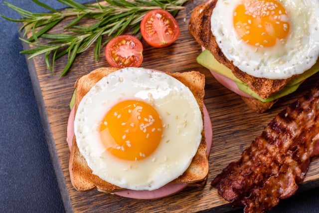 Stellar Brew Egg-Cheese Sandwich