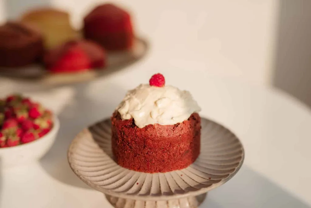 Pod Baranem Restaurant: Raspberry Cake