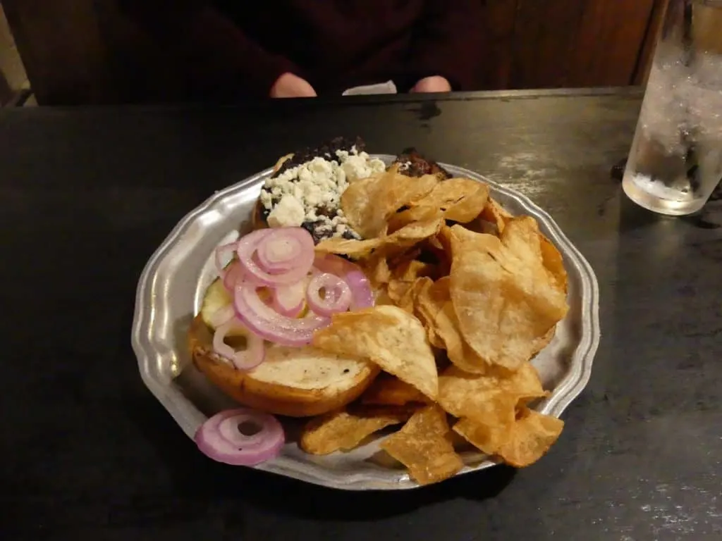 7 Dogs Brew Pub Burger