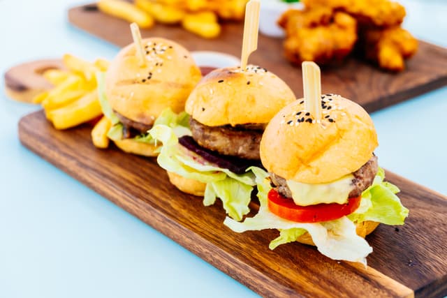 Rooftop Bar Burger