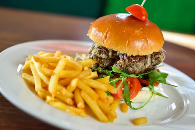 Michael's Big City Steakhouse Burger