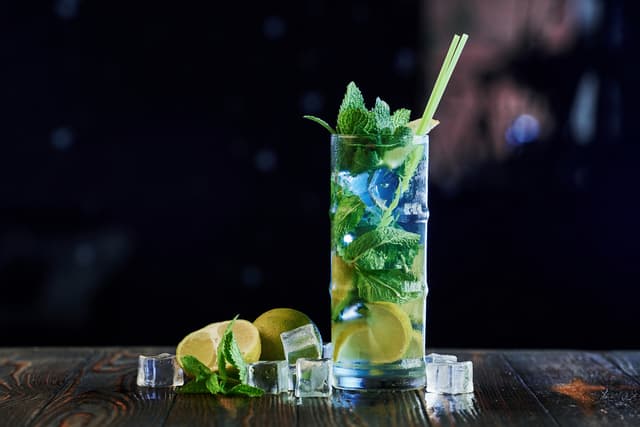 Union Electric Bar & Rooftop Gin Garden Cocktail