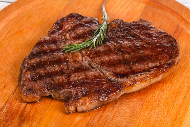 Buck's Sports Grill Ribeye Steak