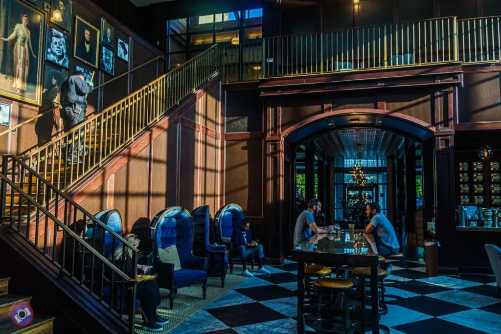 Oxford Exchange Interior