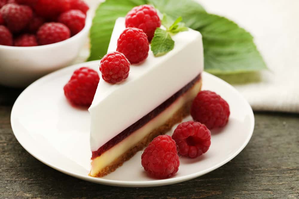 Bonnie & Clyde's Hideout: Raspberry Cheesecake