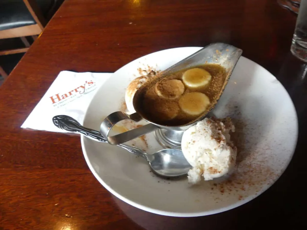Harry’s Seafood Bar & Grille Banana’s Foster