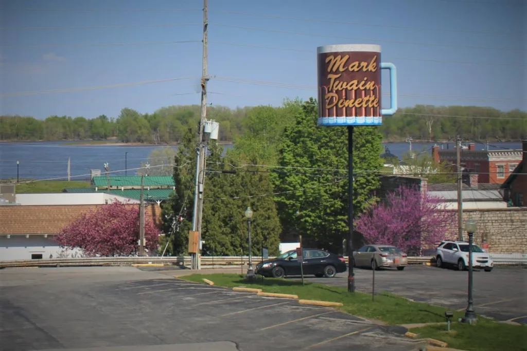 Mark Twain Dinette sign
