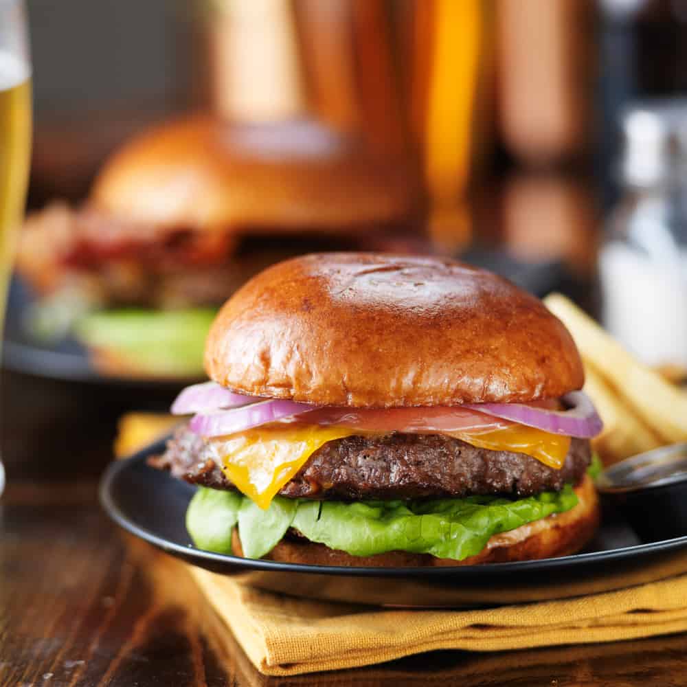 burger at Pinto Bar