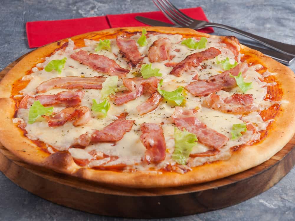 Carbonara pizza