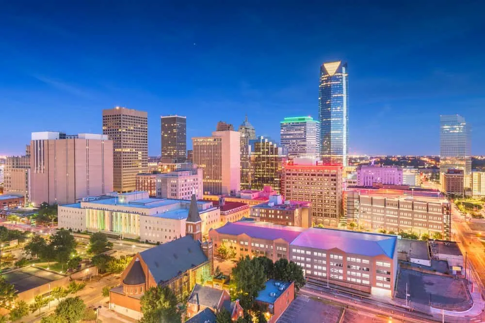 Oklahoma City, Oklahoma, USA downtown skyline at twilight.
