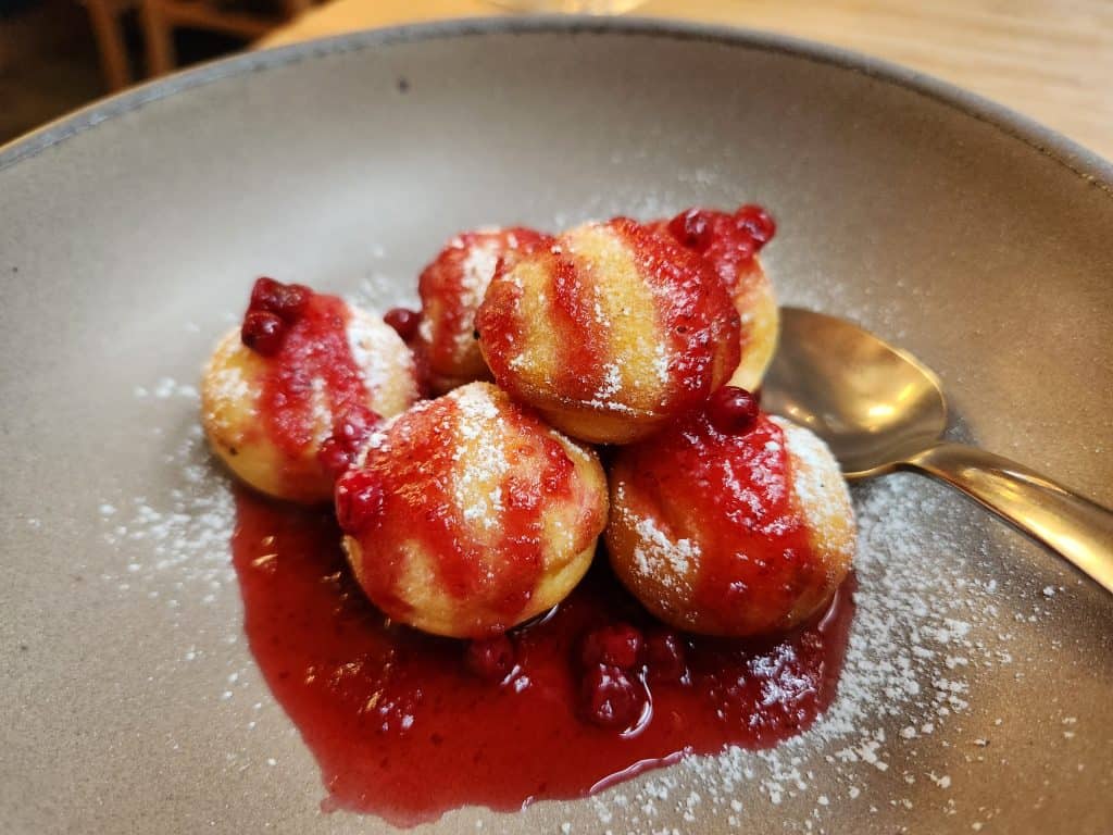 Stock Ebelskiver dessert