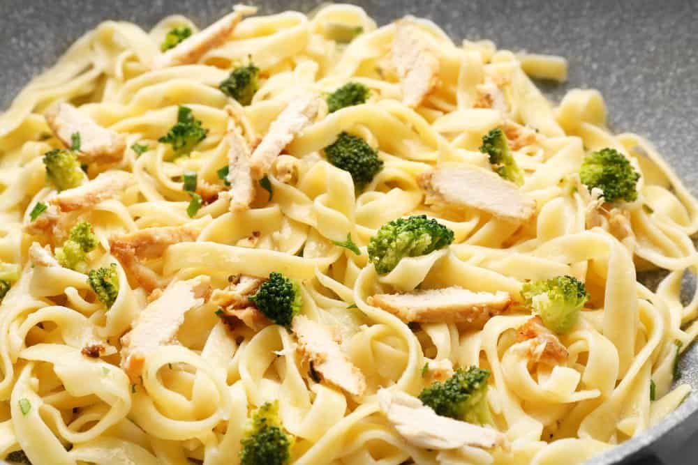 Fettuccine Alfredo