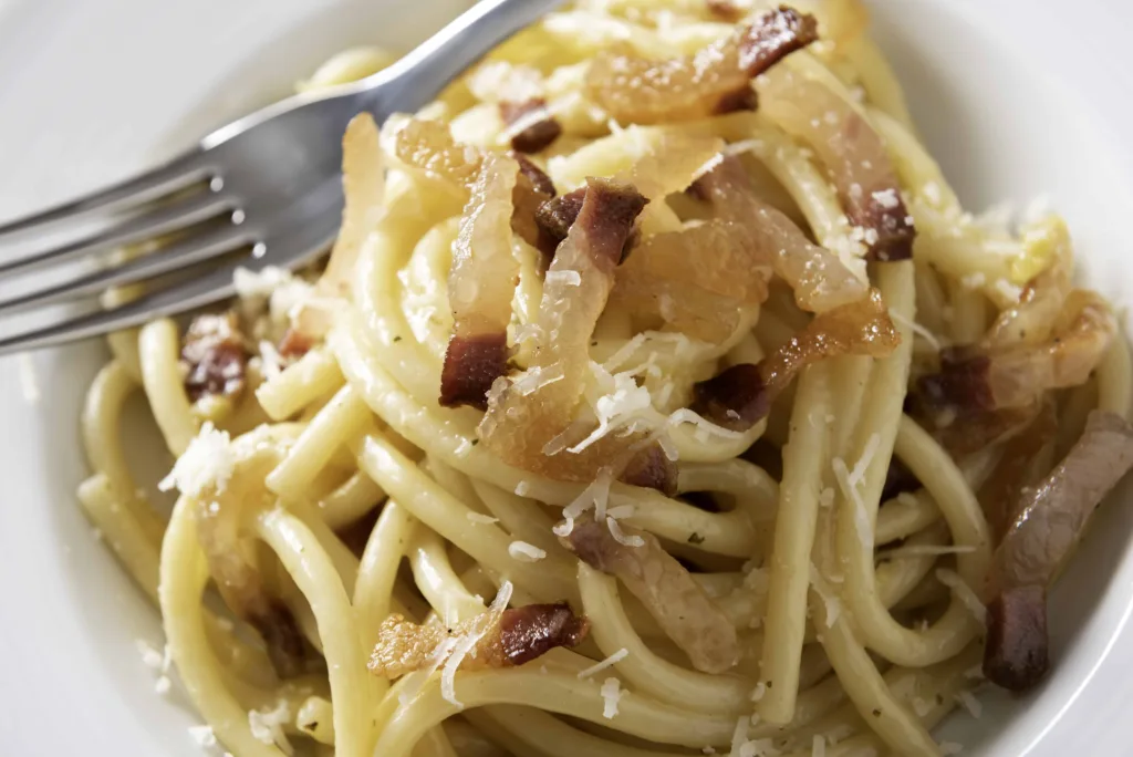 Carbonara at Mangia e Bevi