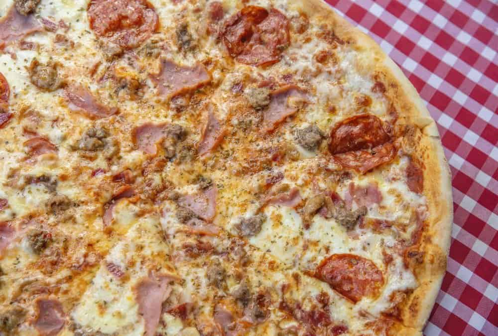 Meat lovers' pizza
