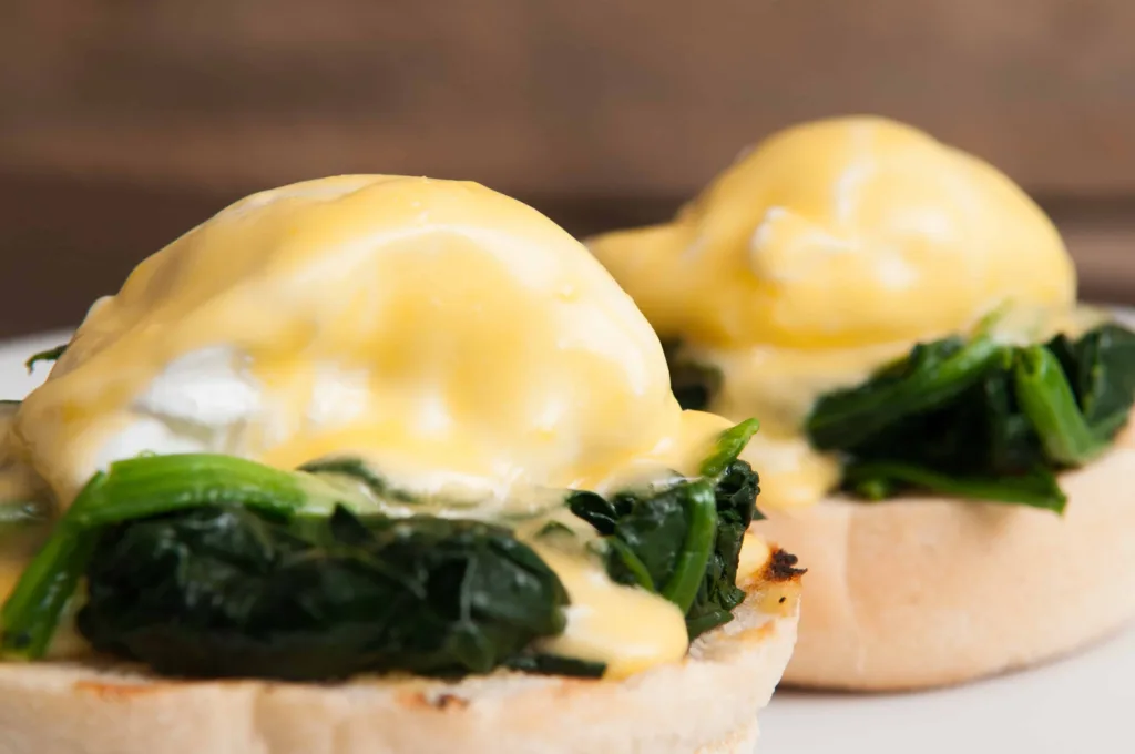 Eggs Benedict at El Cielo
