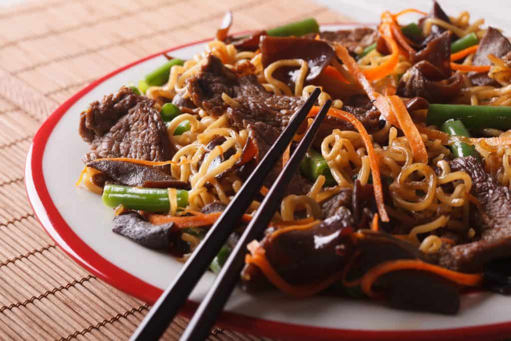 Beef Lo Mein at Chen Garden