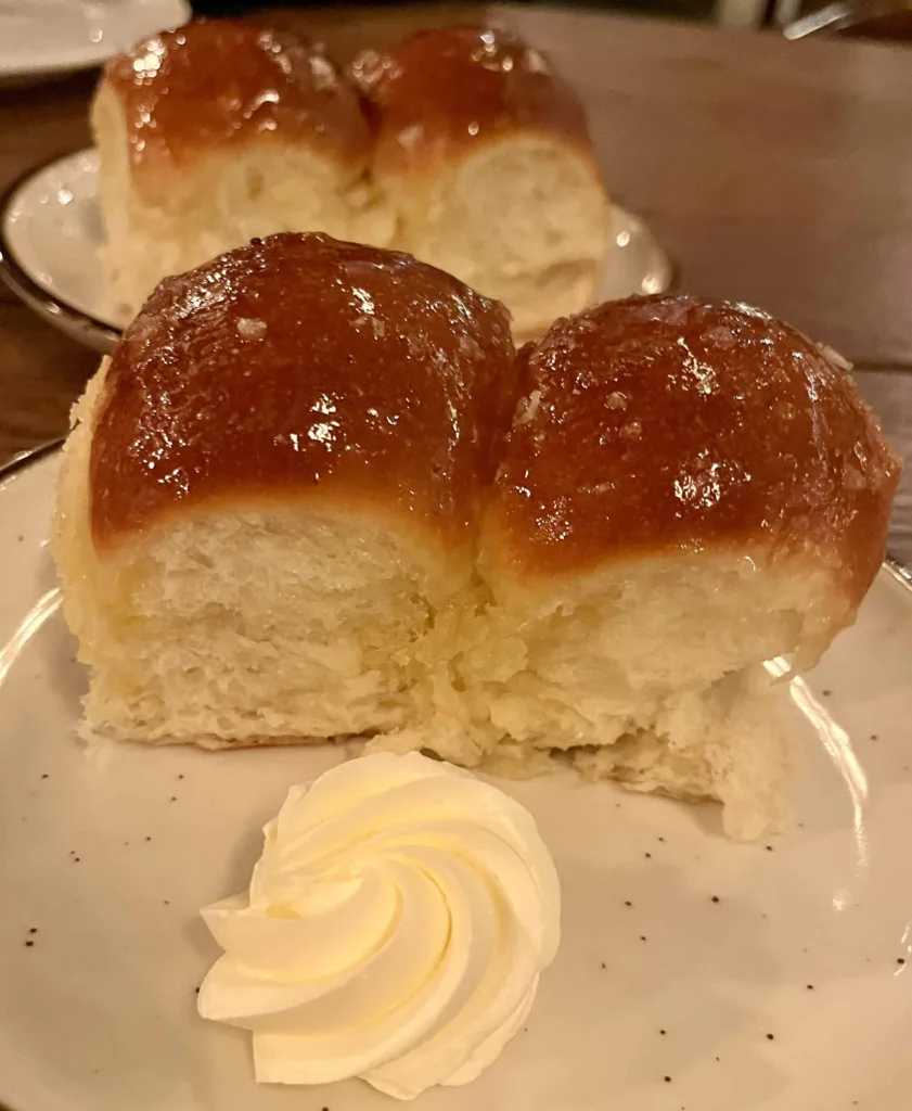 PARKER HOUSE ROLLS