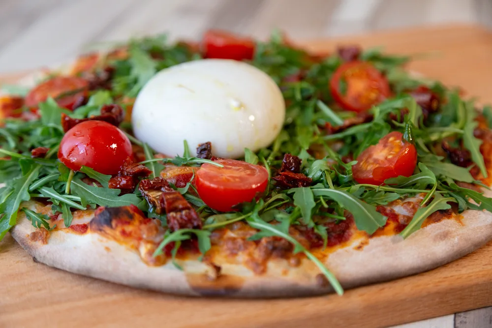 burrata pizza