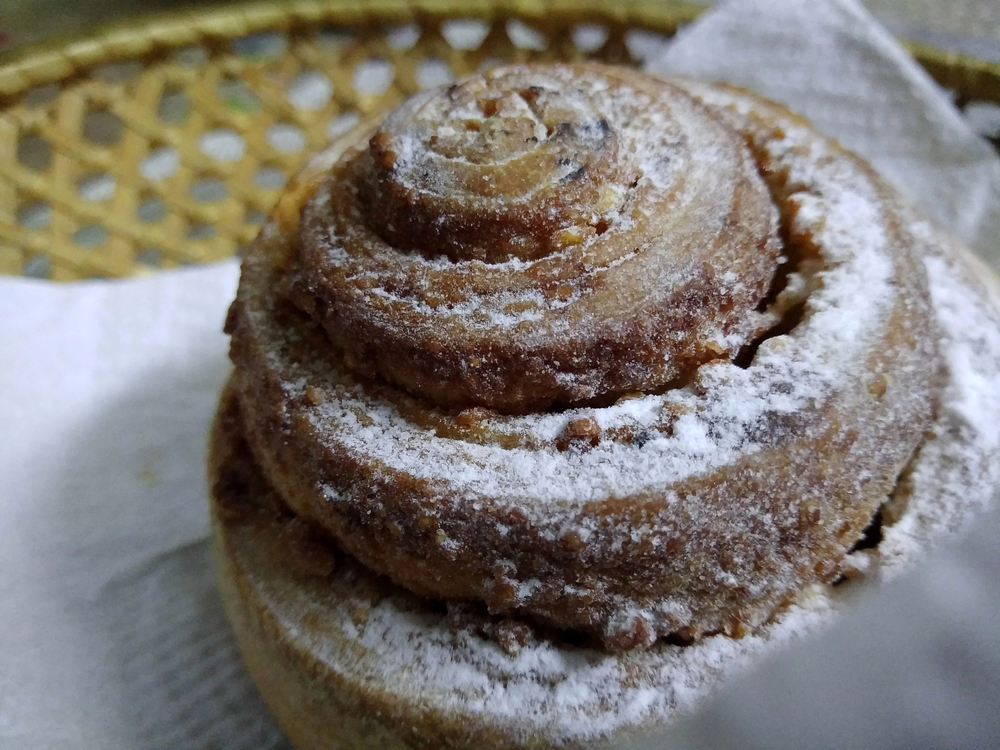 deep-fried cinnamon ro