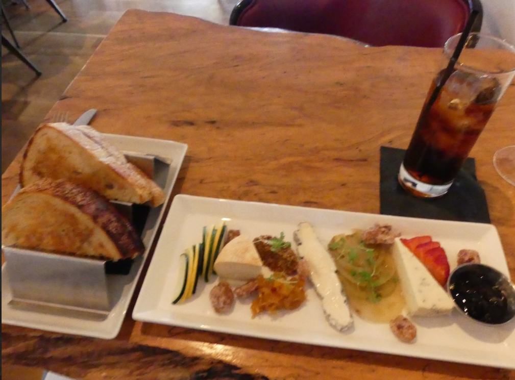 Artisan Cheese board with Hearth Toasted Sourdough bread at 1921 Mount Dora