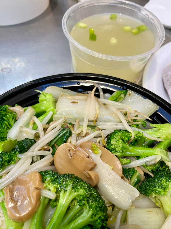 Vegetable Deluxe at China Cafe