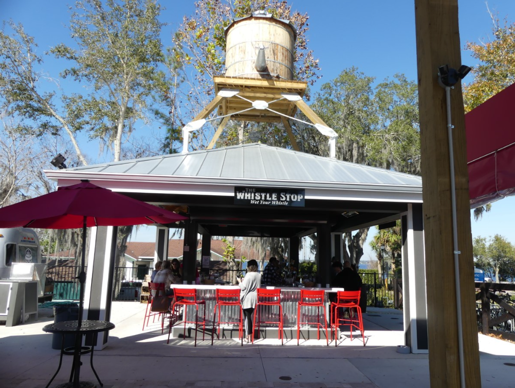 Whistel Stop Bar