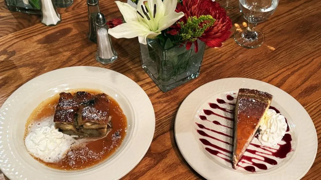 Dessert at the Seasons Restaurant