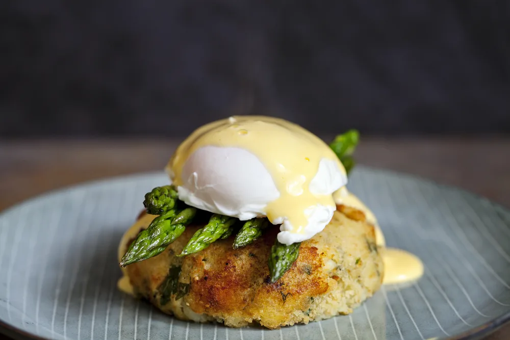 Crab Benedict