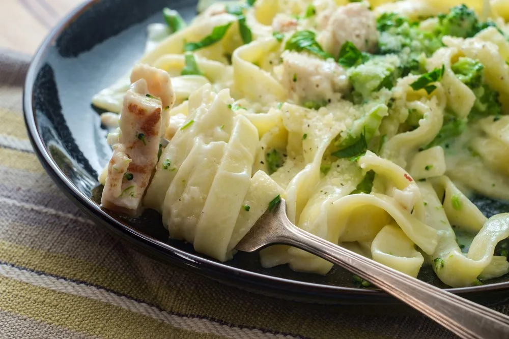 chicken alfredo