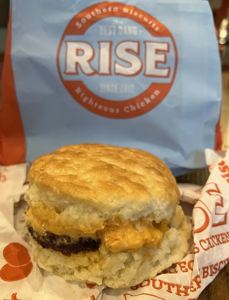 FRIED GREEN TOMATO BISCUIT