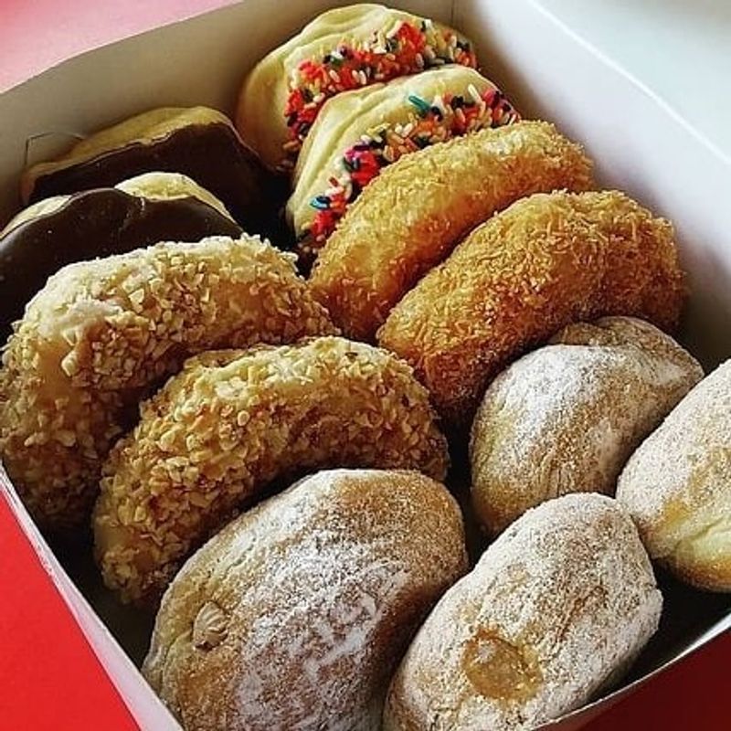 Donut Land, Brunswick, OH