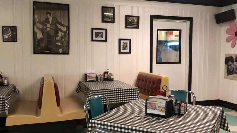 The Pink Cadillac Diner, Natural Bridge, VA