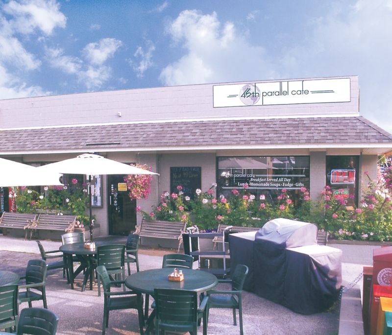45th Parallel Cafe, Suttons Bay, Northern Michigan