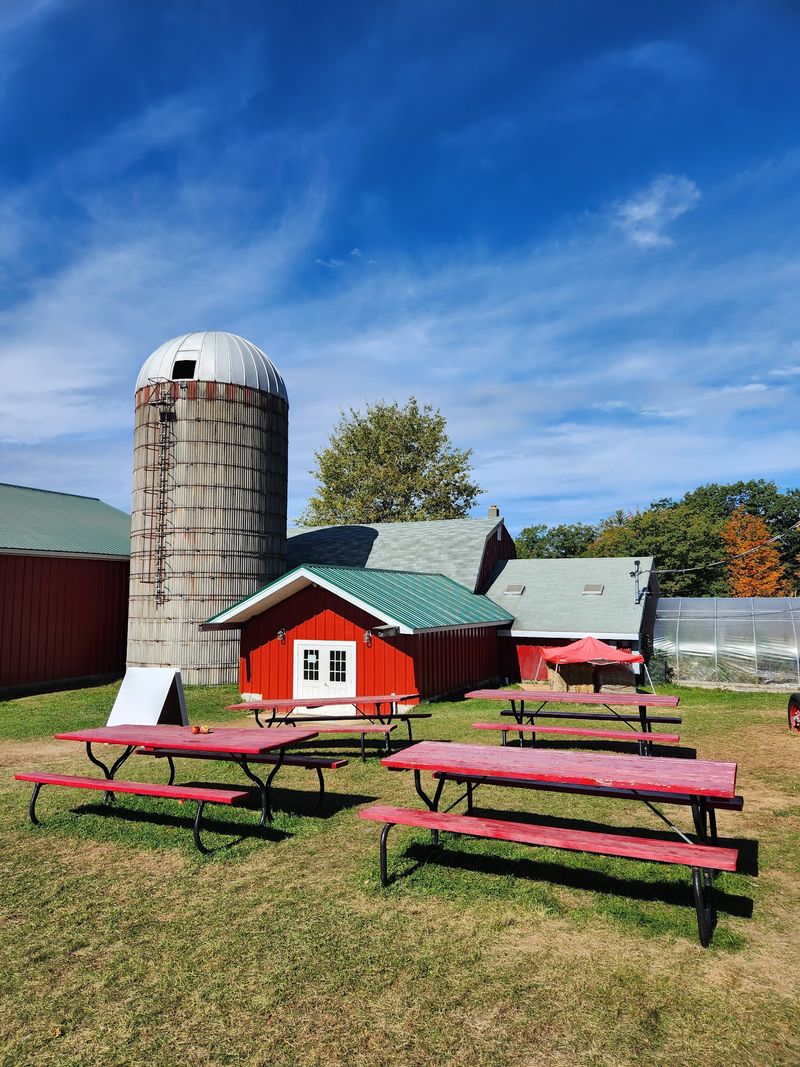 Meadow Ledge Farm
