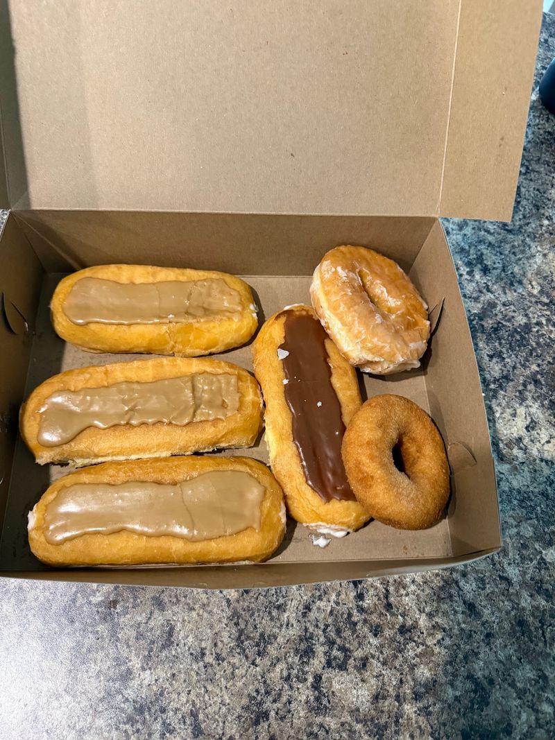 North Hill Donuts, Akron, OH