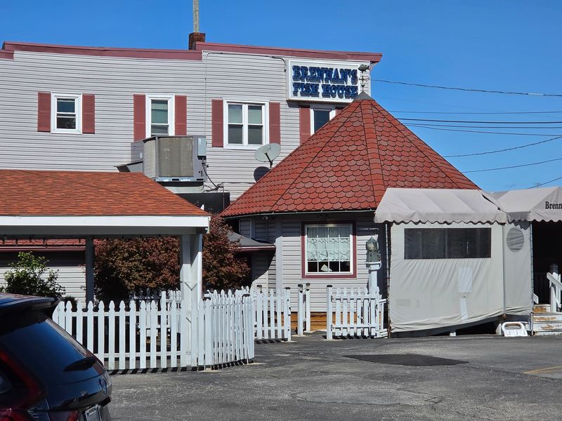 Brennan's Fish House - Grand River, OH