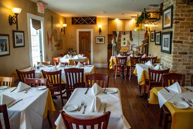 Casa Ludovico Fine Italian Dining, Palm Harbor: Dinner in a Historic Home