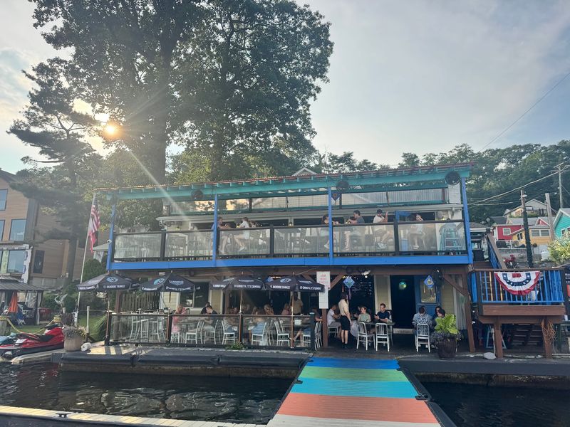 Lola's Waterfront Cocina Latina, Hopatcong, NJ